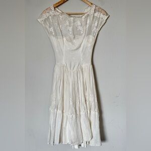 Beautiful Vintage Lace Dress